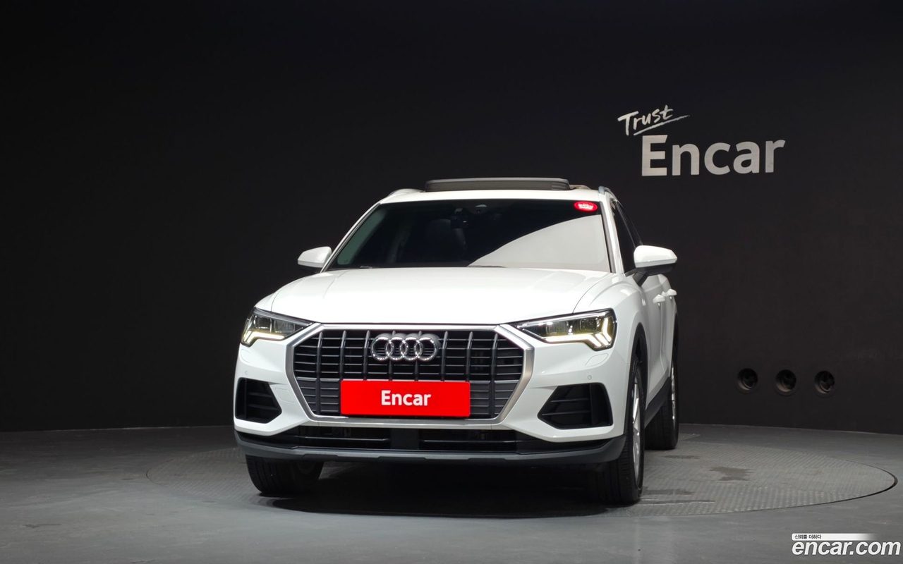 Audi Q3 2023 — 3