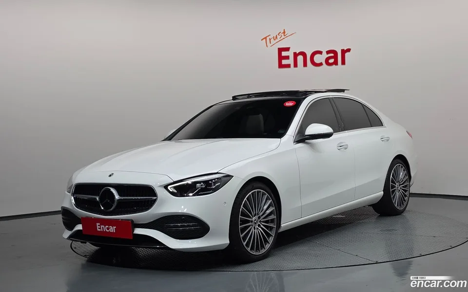Mercedes-Benz C-Class 2025