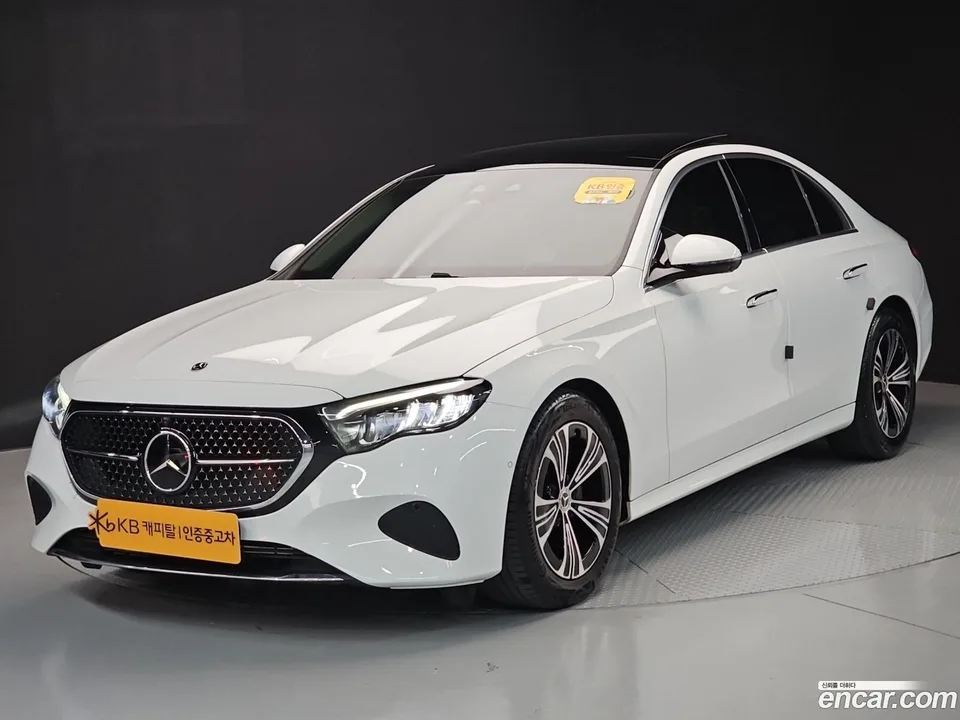 Mercedes-Benz E-Class 2025