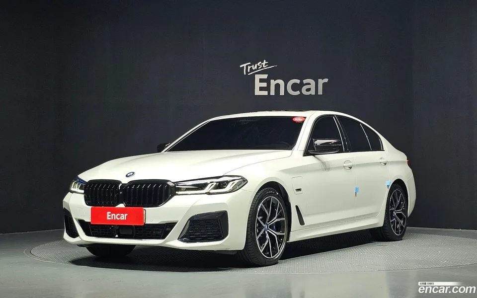 BMW 5 Series 2023
