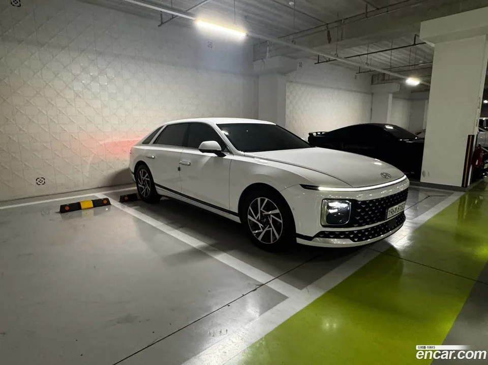 Hyundai Grandeur Hybrid 2024 — миниатюра 3