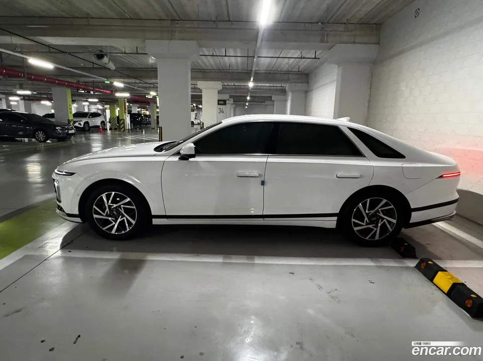Hyundai Grandeur Hybrid 2024 — миниатюра 4
