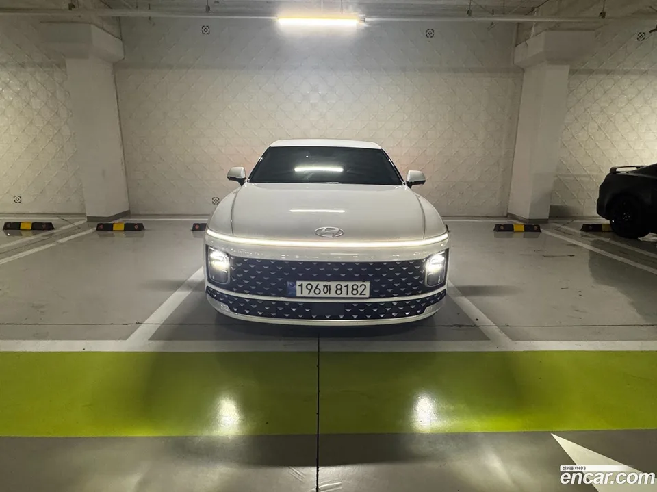 Hyundai Grandeur Hybrid 2024 — фото 1, купить с доставкой в Москву