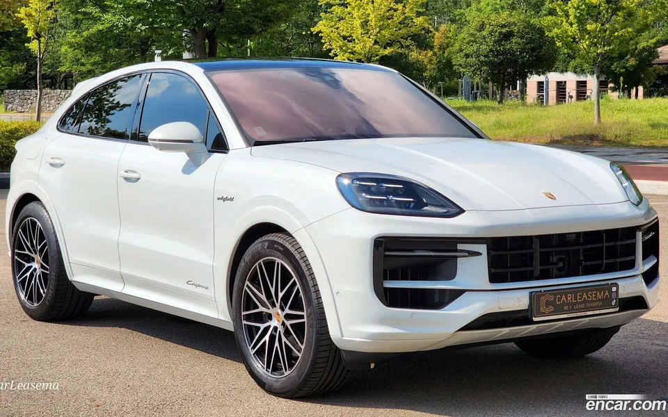 Porsche Cayenne 2025