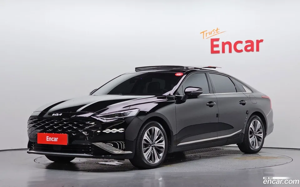 Kia K8 Hybrid 2023
