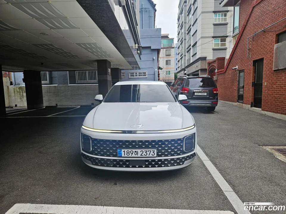 Hyundai Grandeur Hybrid 2025