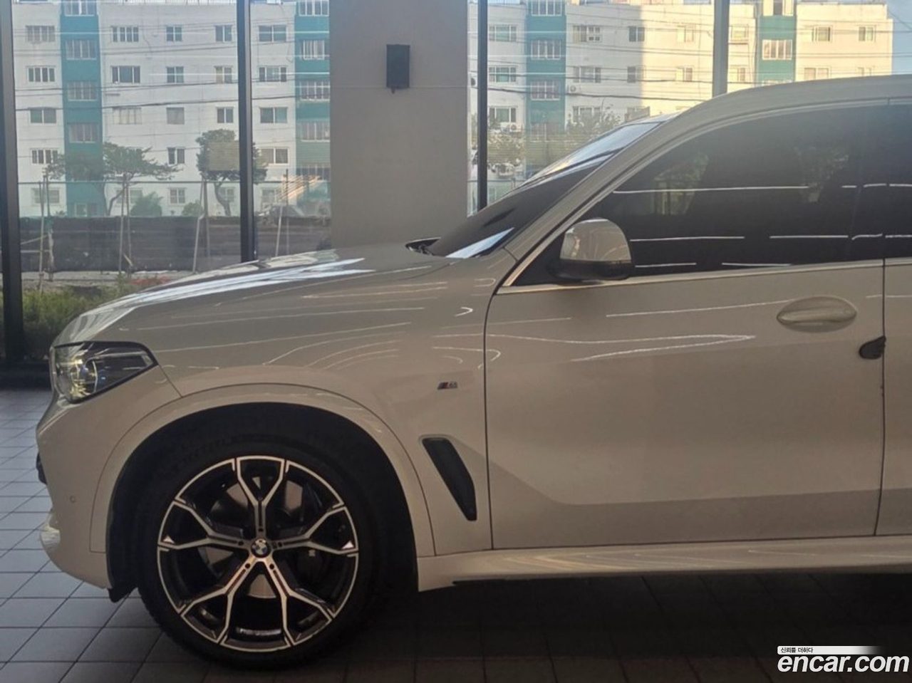 BMW X5 2022 — 5