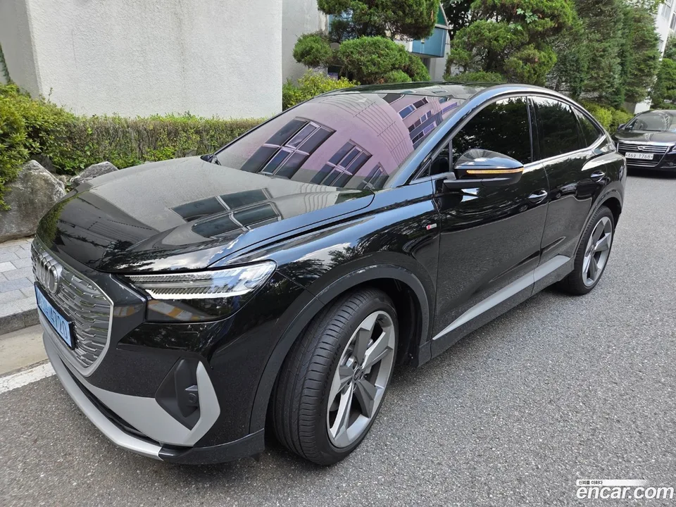 Audi Q4 e-tron 2026