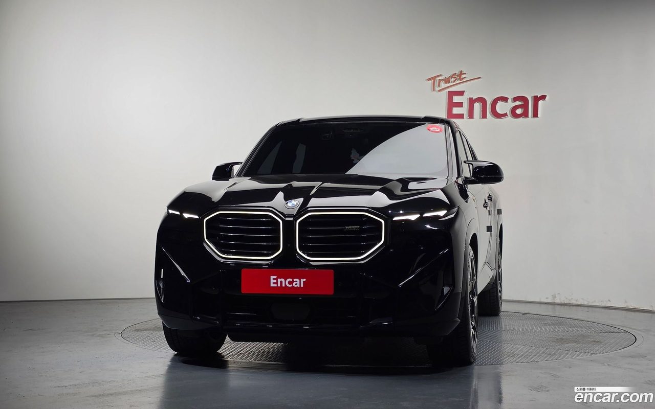 BMW XM 2024 — 3