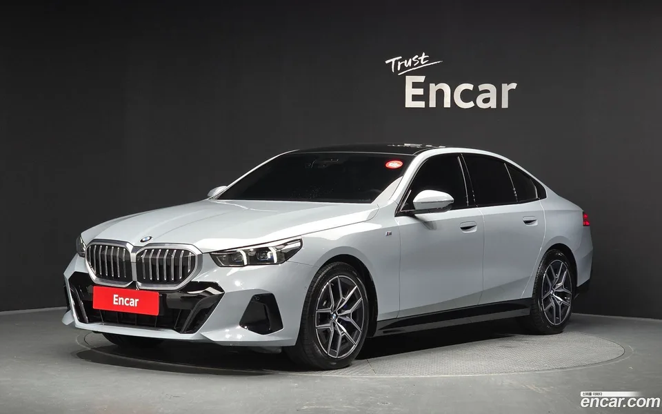 BMW 5 Series 2025