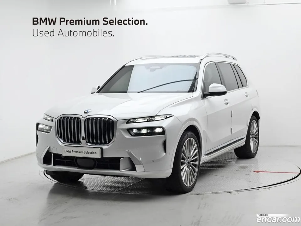 BMW X7 2025
