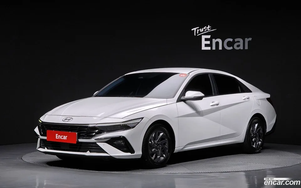 Hyundai Avante CN7 2023