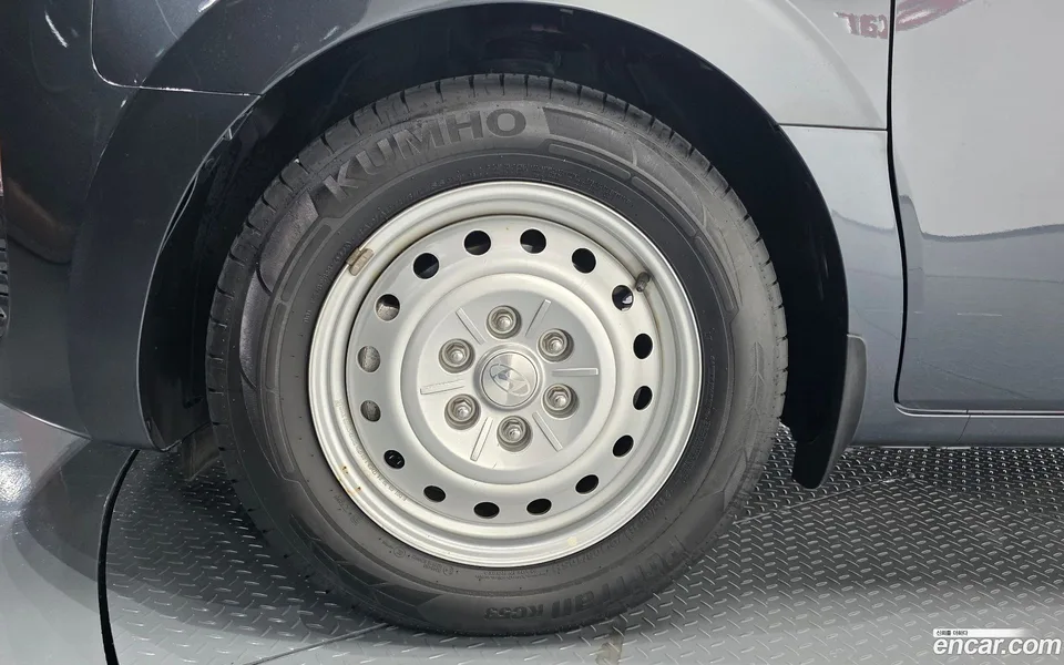 Hyundai Staria 3 2025 — миниатюра 2