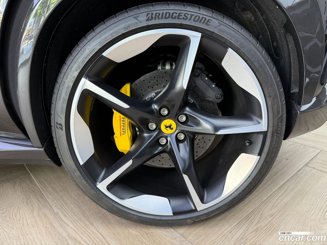 Ferrari Purosangue 2024 — 5