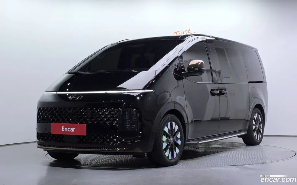 Hyundai Staria 2024