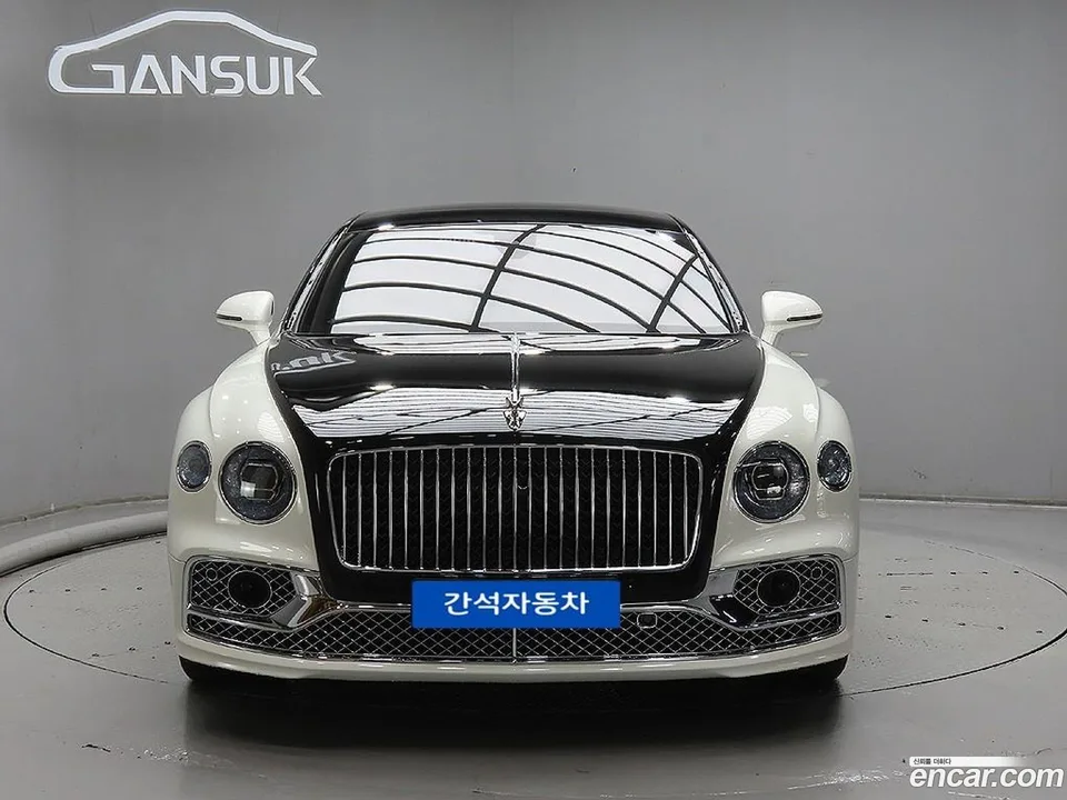 Bentley Flying Spur 2022