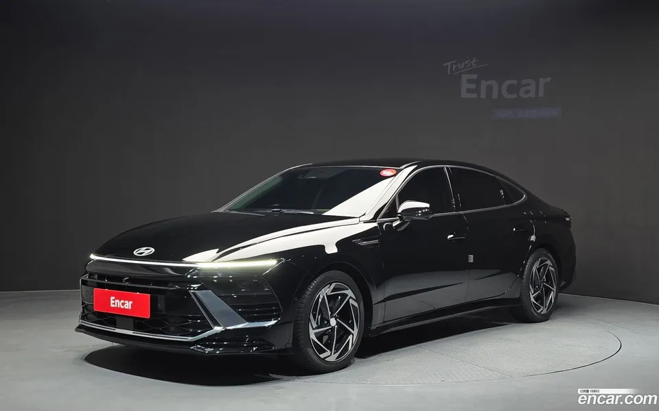 Hyundai Sonata The Edge Hybrid 2023