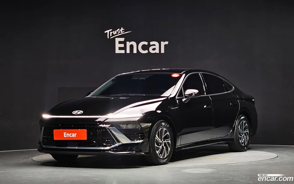 Hyundai Sonata The Edge Hybrid 2024