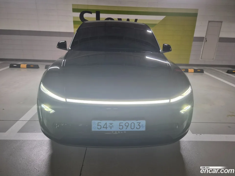 Tesla Model Y 2026