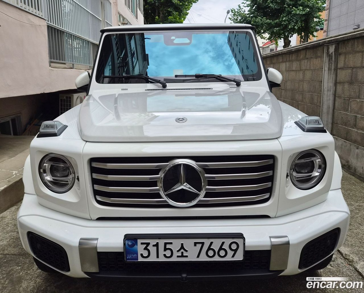 Mercedes-Benz G-Class 2026