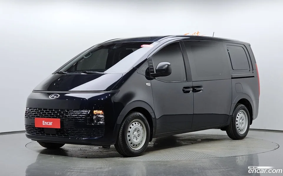 Hyundai Staria 2023