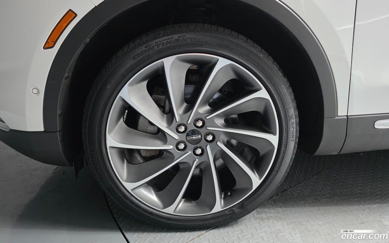 Lincoln 1 2022 — 2