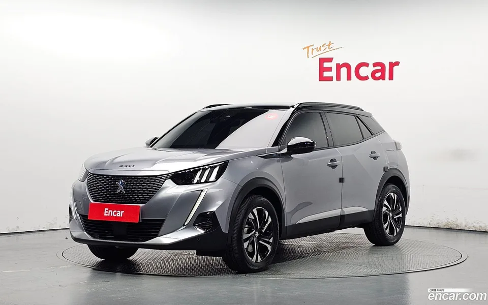 Peugeot e-2008 2022