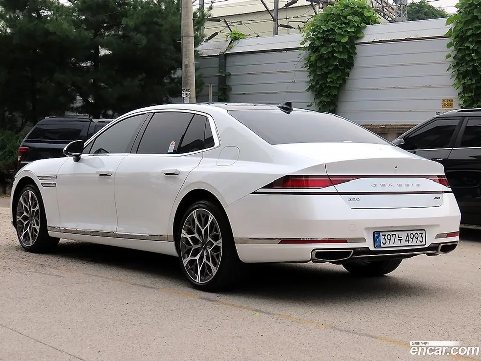 Genesis G90 3.5 e-S/C AWD 2025 — миниатюра 3