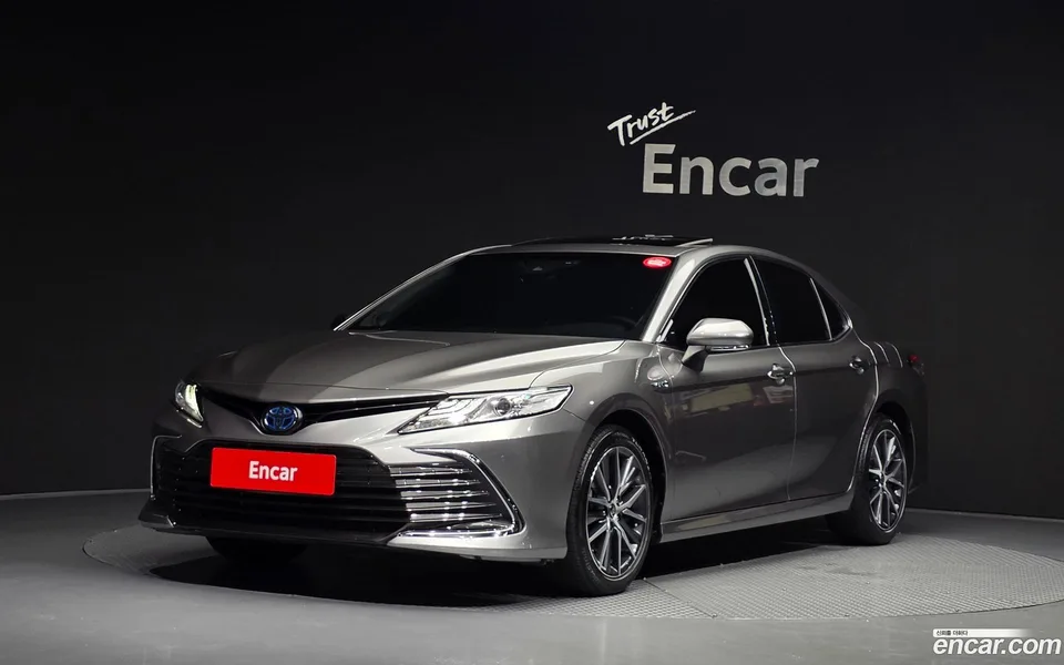 Toyota Camry 2022