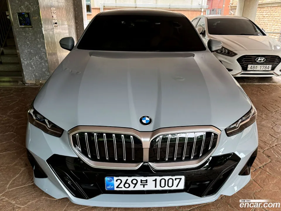BMW 5 Series 2025