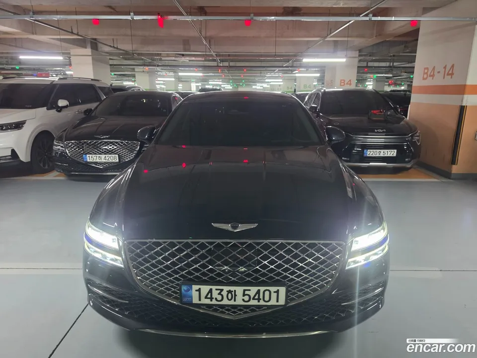 Genesis G80 2023