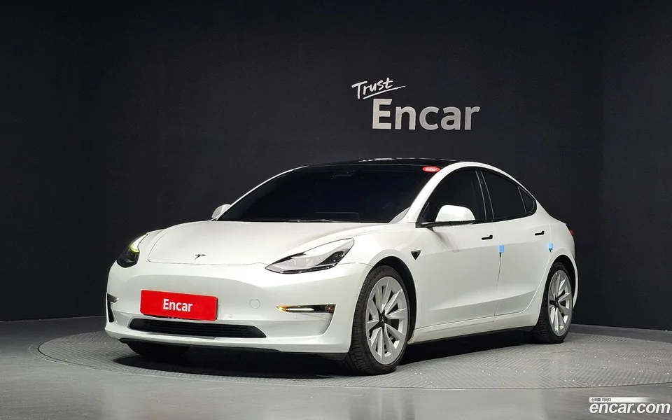 Tesla Model 3 2022