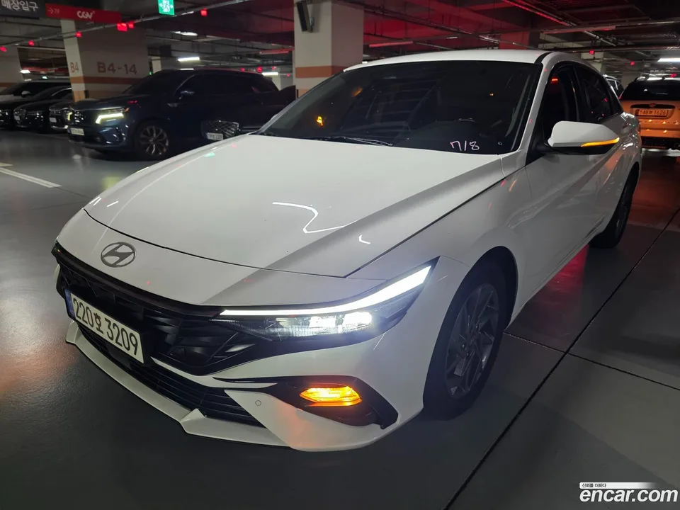 Hyundai Avante CN7 2023