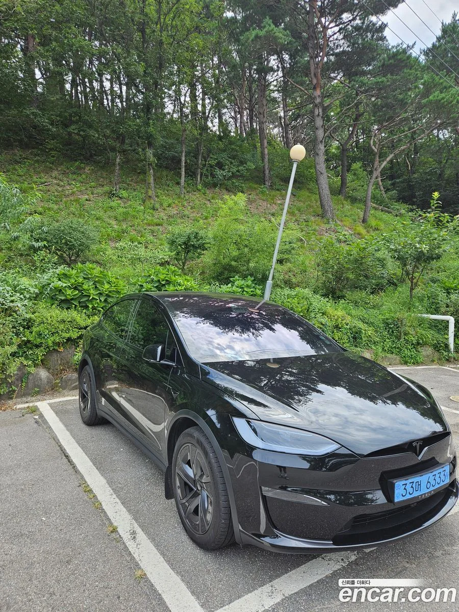 Tesla Model X 2026