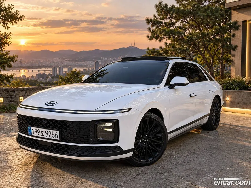 Hyundai Grandeur Hybrid 2025 — photo 1, buy with delivery to Moscow