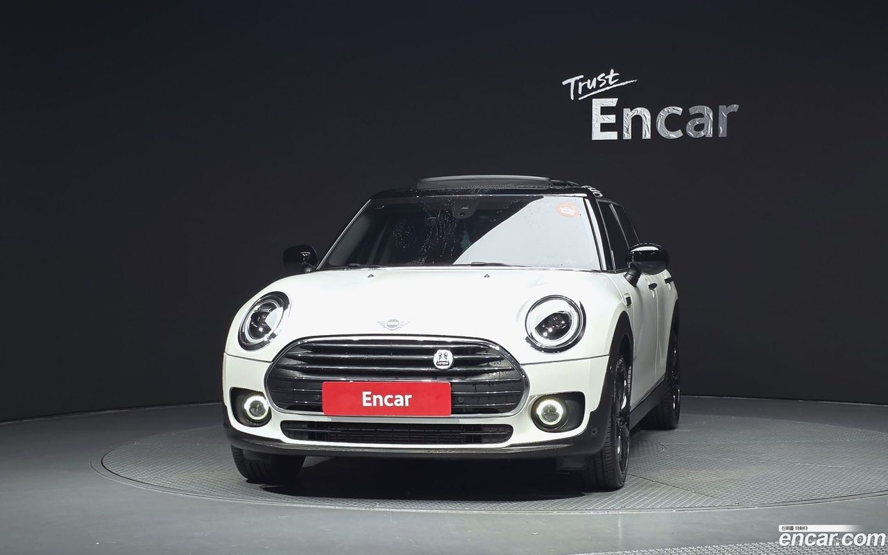 MINI Cooper Clubman 2023 — 3