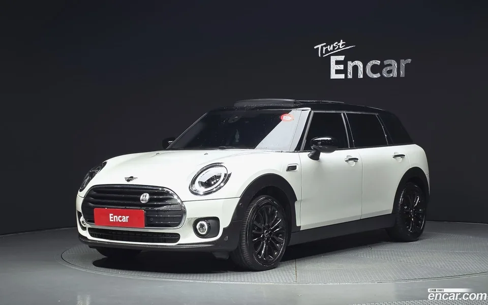 MINI Cooper Clubman 2023