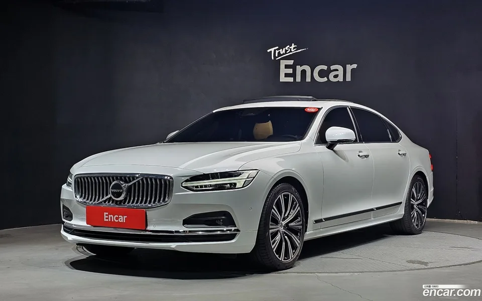 Volvo S90 2022