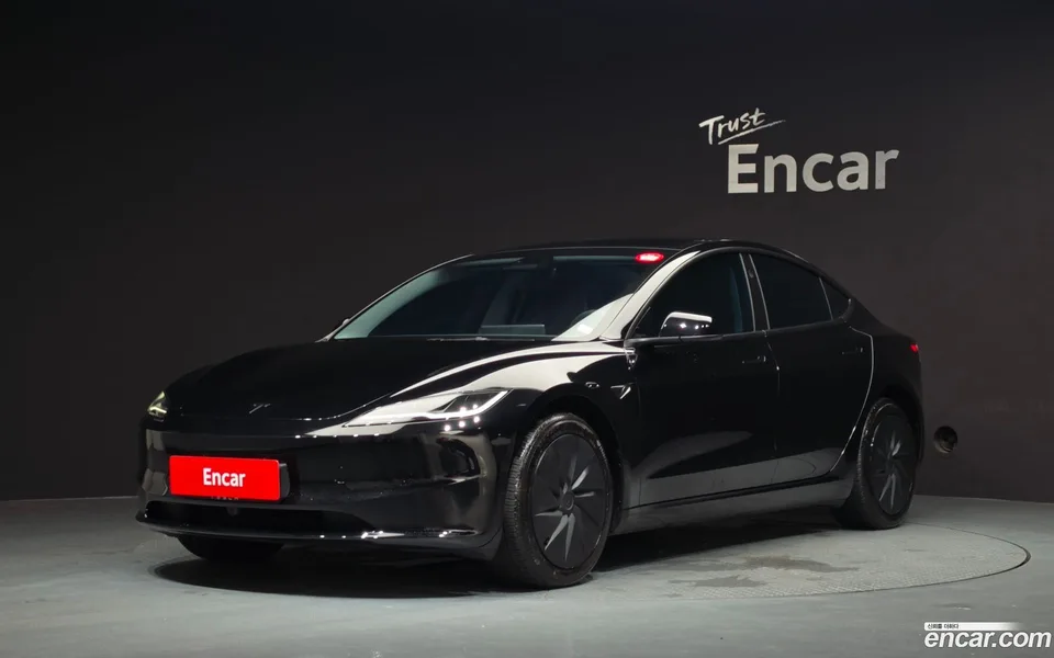 Tesla Model 3 2026