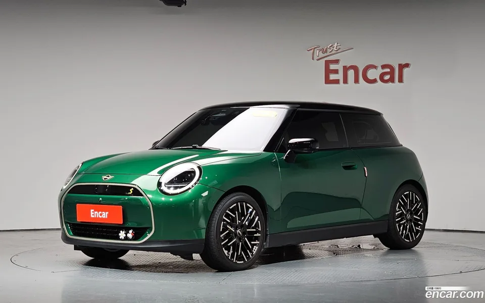 MINI Cooper Electric 2024
