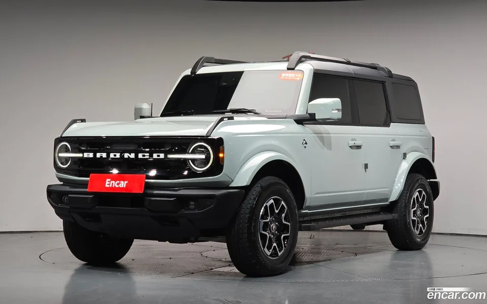 Ford Bronco 2023