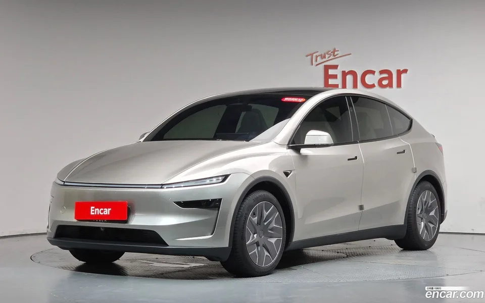 Tesla Model Y 2026