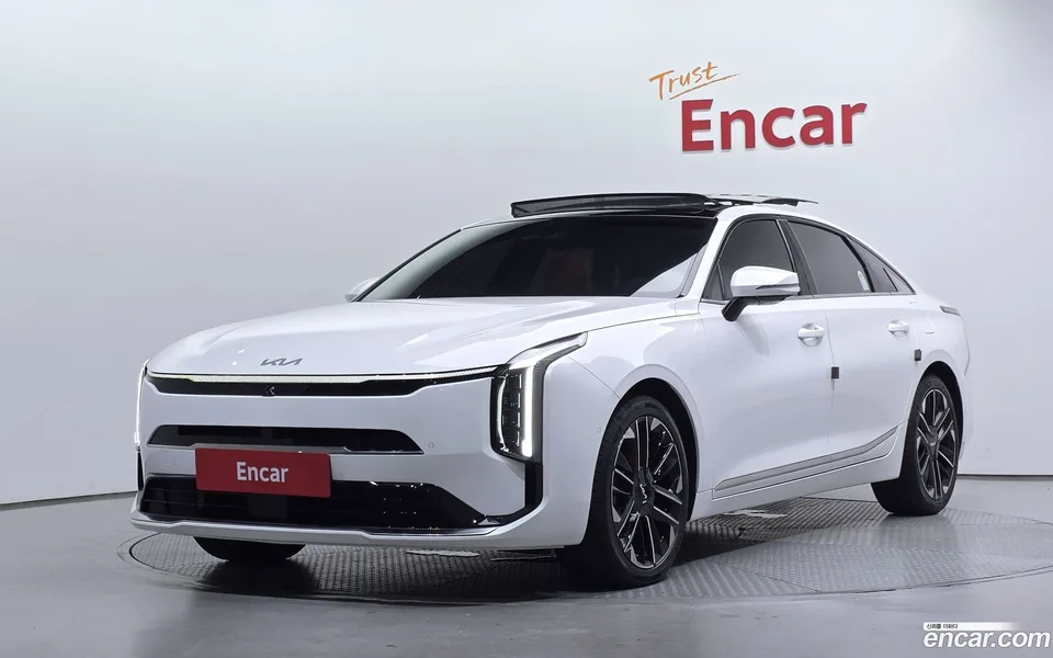 Kia K8 Hybrid 2024