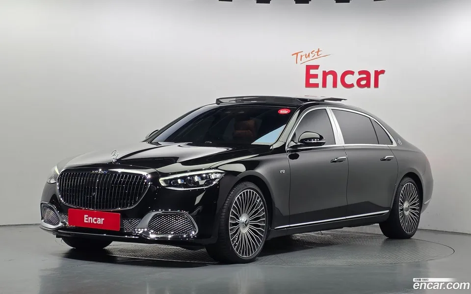 Mercedes-Benz S-Class 2025