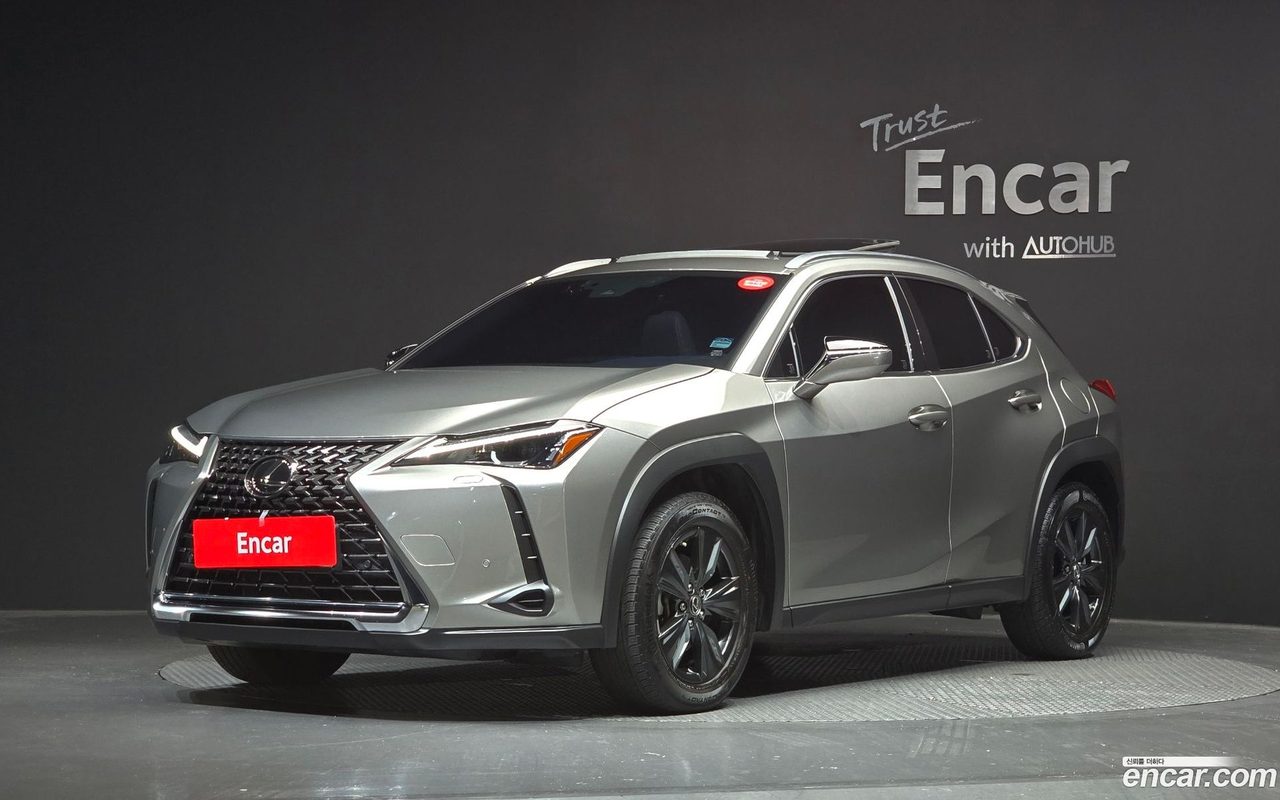 Lexus UX 250h 2023