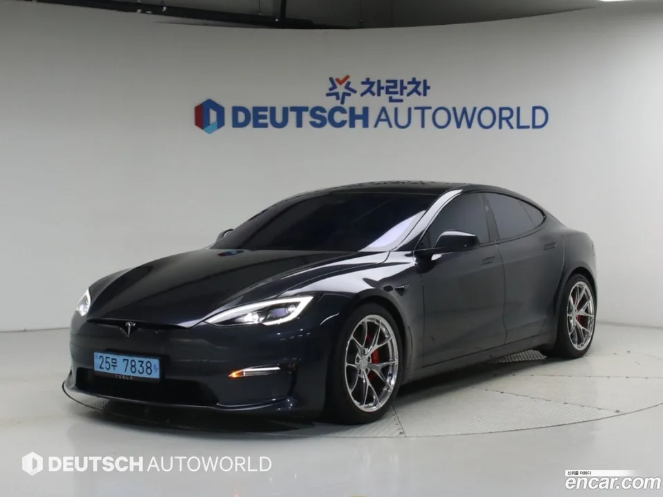 Tesla Model S 2024