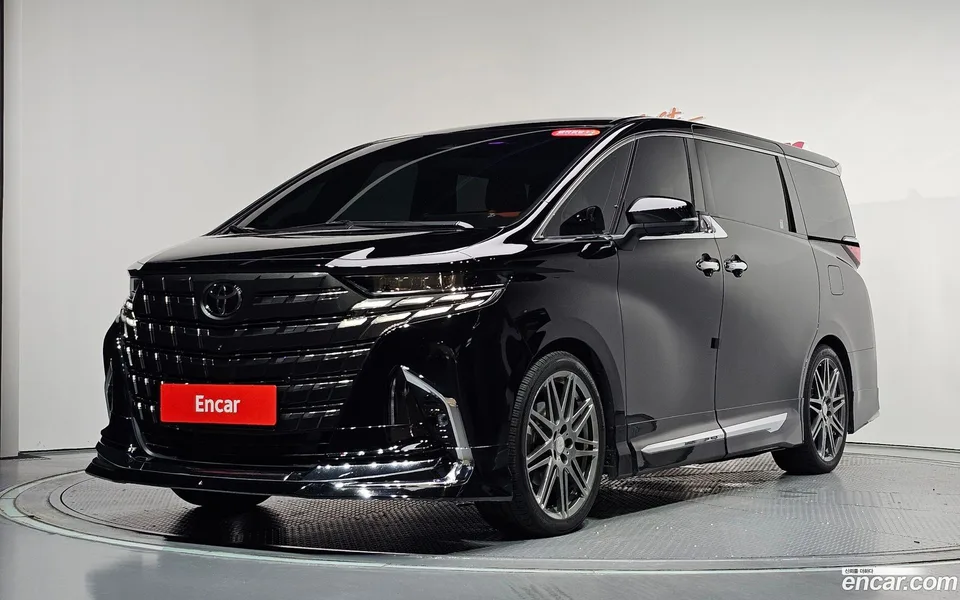 Toyota Alphard 2023