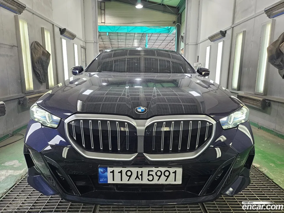 BMW 5 Series 2024