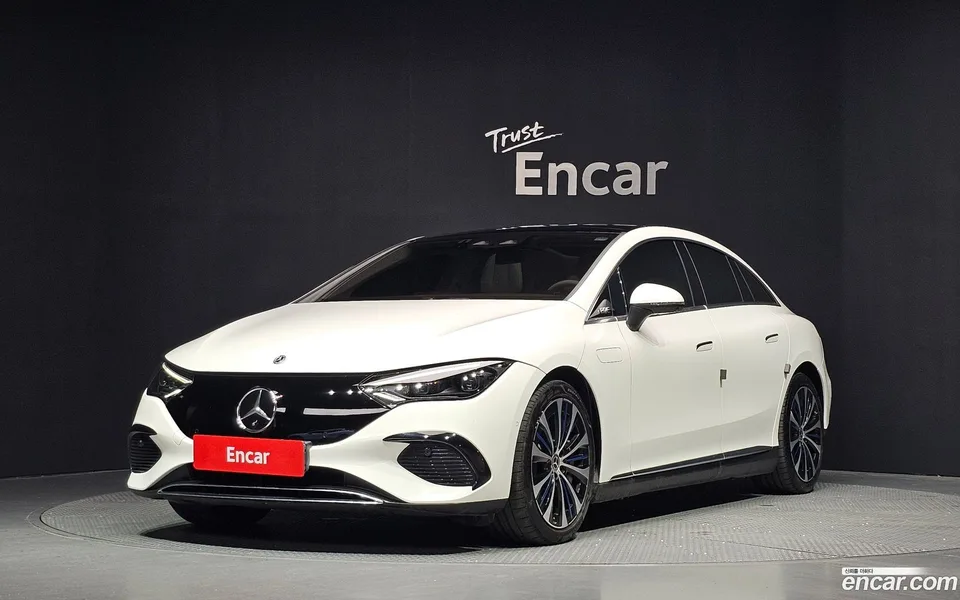 Mercedes-Benz EQE 2023