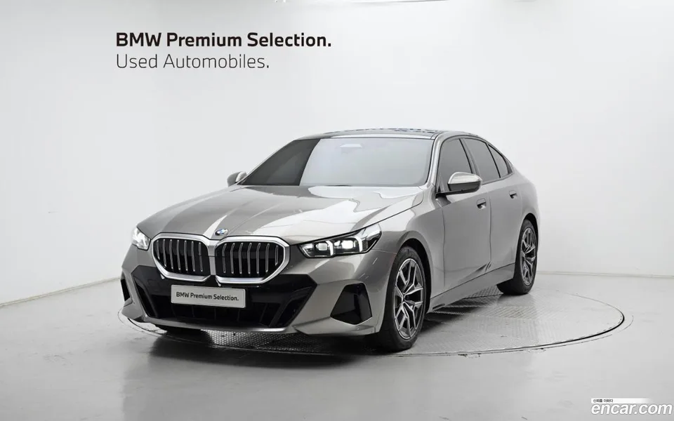BMW 5 Series 2025